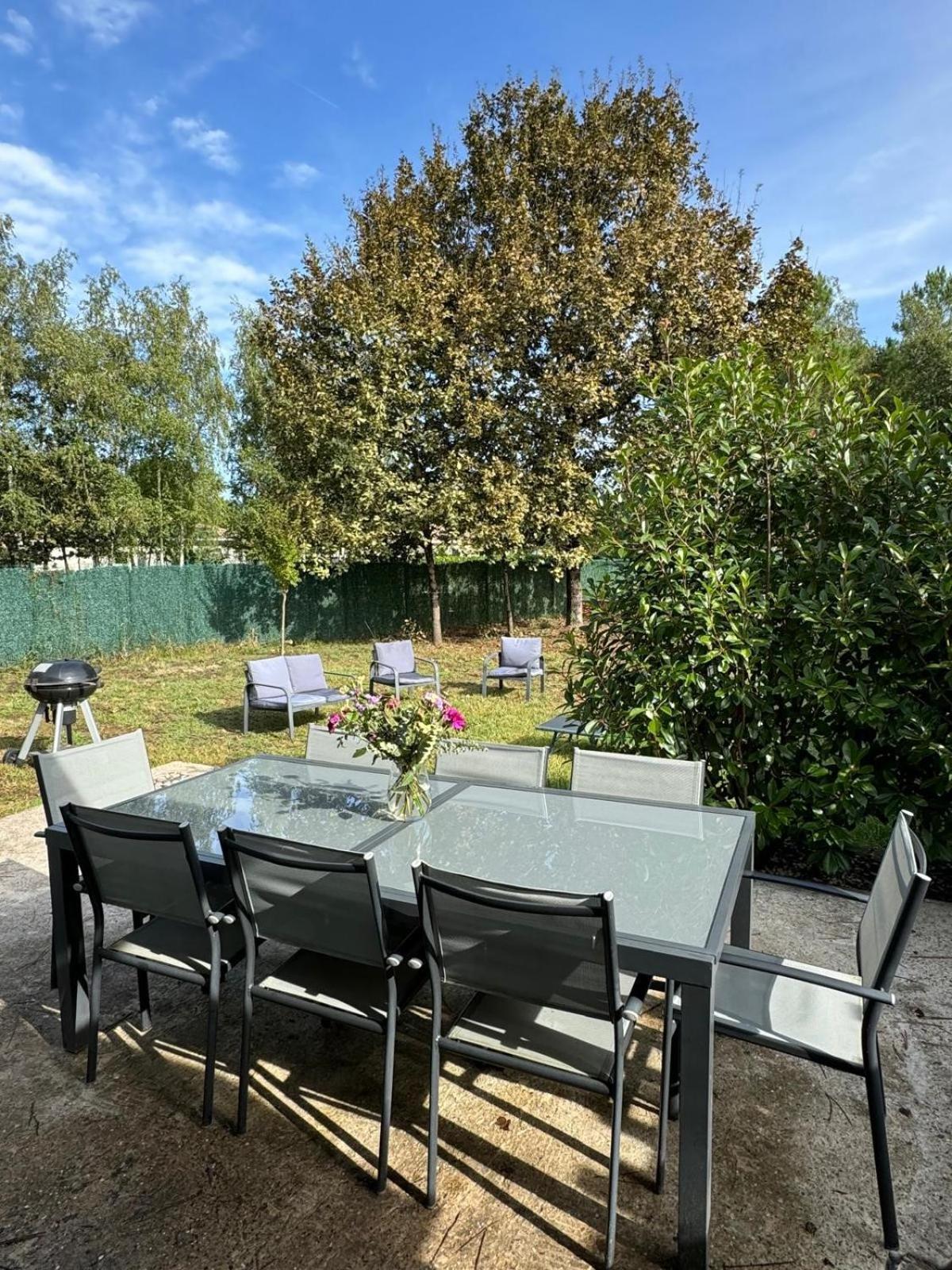 Gite Du Chapelier Gauriaguet Extérieur photo